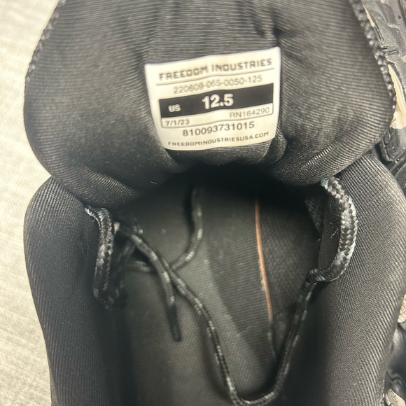 Mens freedom industry shoes - Picture 4 of 4